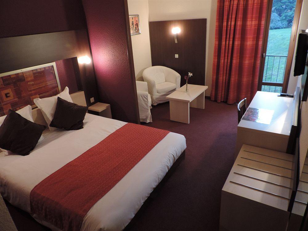 The Originals City, Hotel La Siesta, Annonay Est Davezieux Bagian luar foto