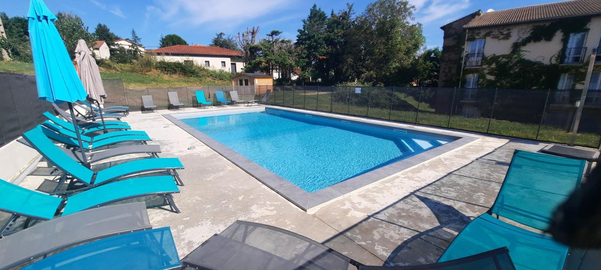 The Originals City, Hotel La Siesta, Annonay Est Davezieux Bagian luar foto