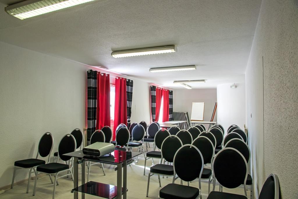 The Originals City, Hotel La Siesta, Annonay Est Davezieux Bagian luar foto
