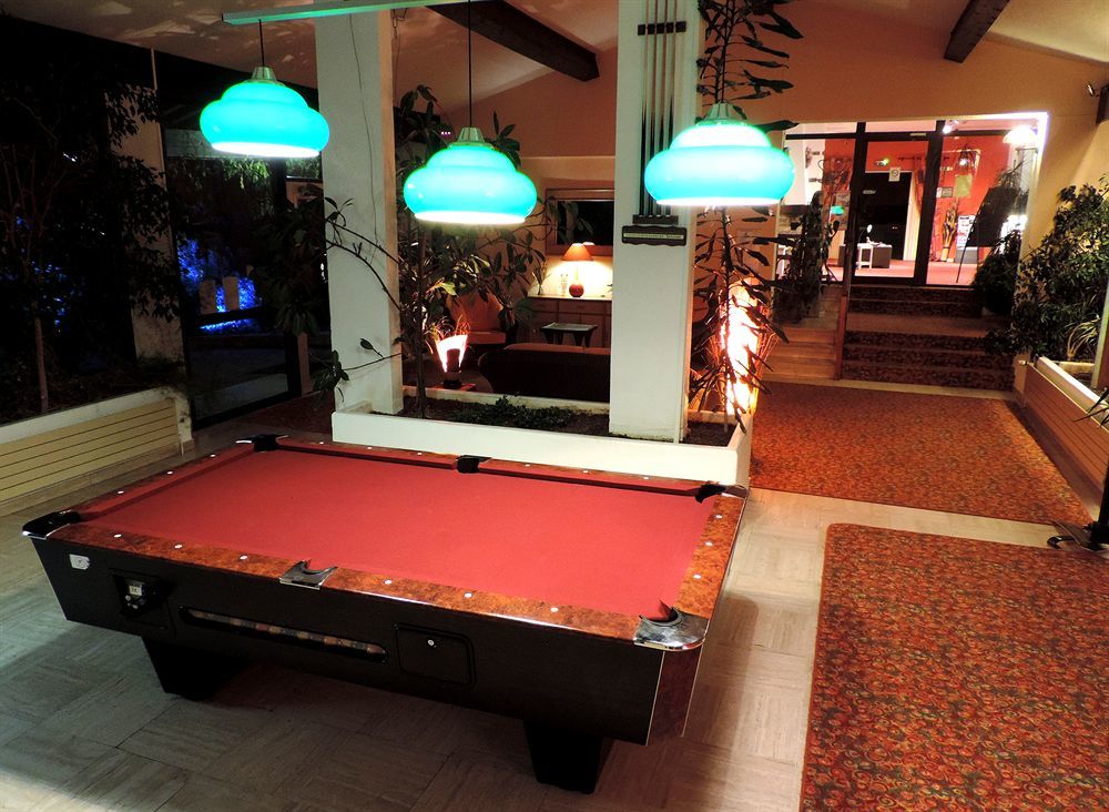The Originals City, Hotel La Siesta, Annonay Est Davezieux Bagian luar foto