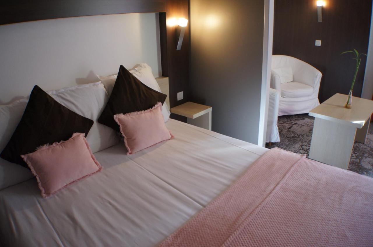 The Originals City, Hotel La Siesta, Annonay Est Davezieux Bagian luar foto